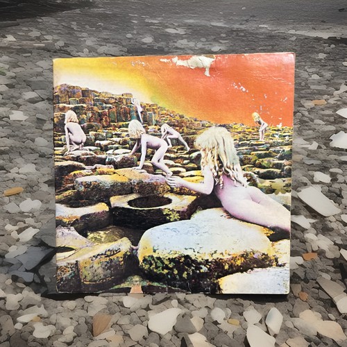 Led zeppelin houses the - zeppelin,