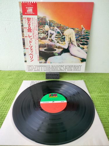 Led zeppelin houses of - -, the